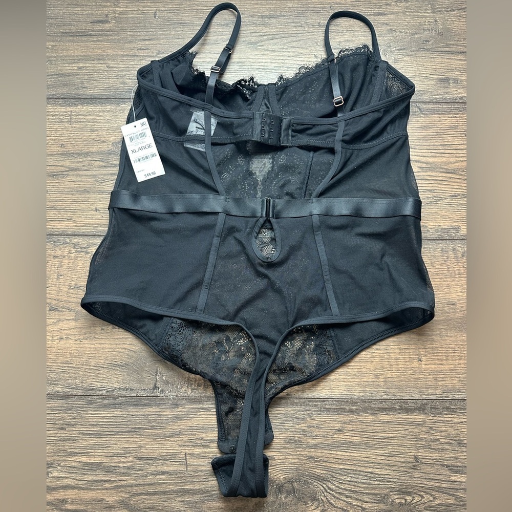 Black Mesh Top - XL - Picture 3 of 6